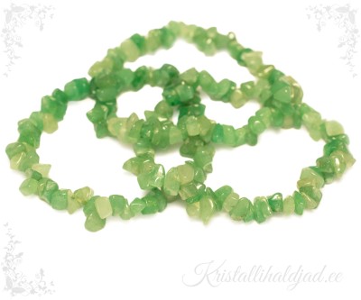 Aventuriin roheline käevõru tšipsidest