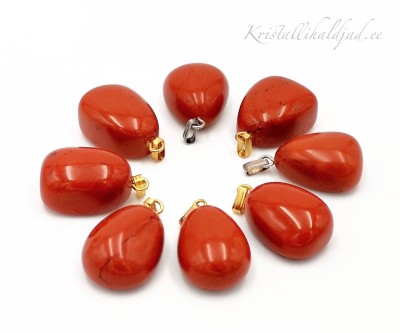 Punane jaspis ripats lihvitud tilk