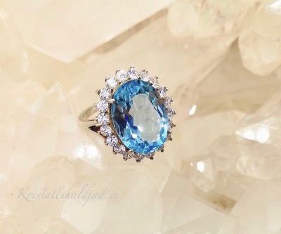 Sinine topaas, tsirkoonid hõbesõrmus Sri Lankalt