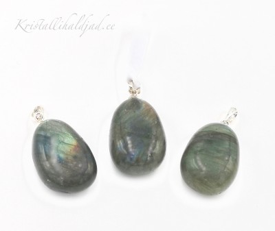 Labradoriit hõberipats lihvitud