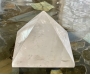 Mäekristall püramiid suur 1