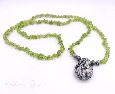 Pinoliit, oliviin, picasso jaspis kaelakee