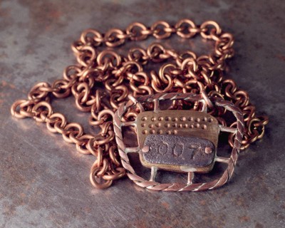 Kaelaehe 007. Ehtekunstnik Uku Nurk vasest ehted