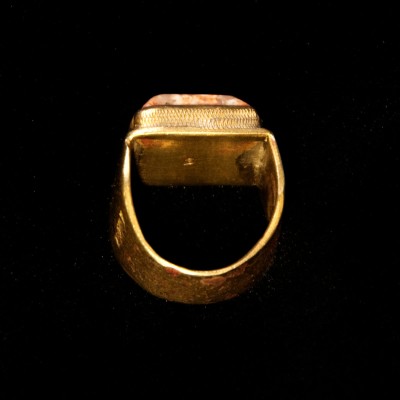 Sõrmus Kertu. Ehtekunstnik Uku Nurk vasest ehted