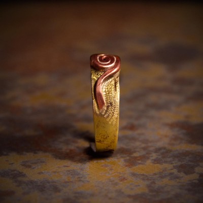 Sõrmus Mõttekäik. Ehtekunstnik Uku Nurk vasest ehted