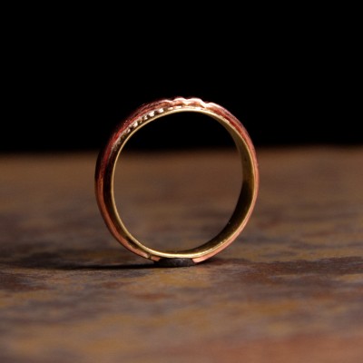 Sõrmus Säru. Ehtekunstnik Uku Nurk vasest ehted