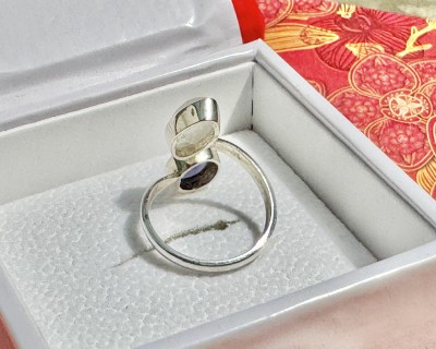 Ioliit ja sinine kuukivi hõbesõrmus Sri Lankalt