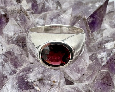 Granaat hõbesõrmus ring Sri Lankalt